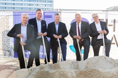 Spatenstich The Marks