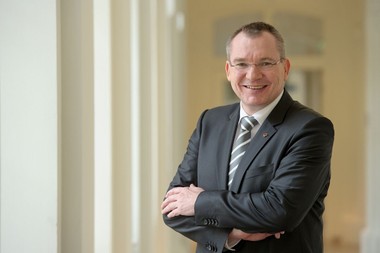 Johannes Tratter wird GF der Neue Heimat Tirol. (c) Land Tirol/ Berger