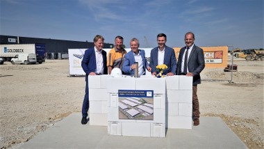 Die Grundsteinlegung in Enzersdorf an der Fischa