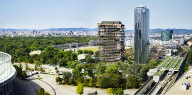 Der Gewerbeturm Weitblick neben dem im Bau befindlichen Wohnturm Grünblick.