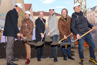 vlnr: Bernhard Traunfellner (Anton Traunfellner), Hermann Neuburger-Hillmayer (Avoris), Dietmar Baurecht (BV 15. Bezirk), Christian Sageder (Avoris), Adolf Merl (Daxner & Merl), Klemens Bichler (Avoris)
