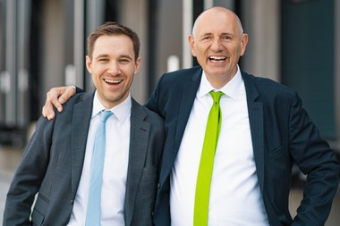Sebastian Betz und Bodo Hollung sind happy über die gelungene Nachfolgeregelung.