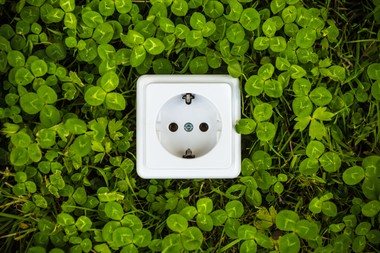 Öko-Strom ist gerade bei jungen Kaufenden ein Verkaufsargument.