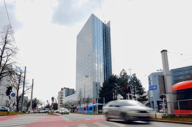 Fitt In siedelt sich im High Five an