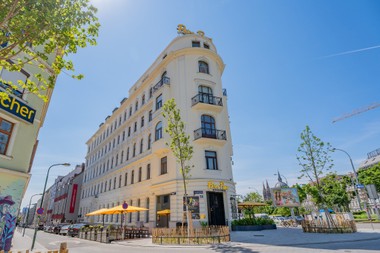 3 Si bringt 3 neu revitalisierte Gründerzeithäuser 