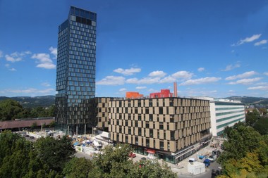 Quadrill  Tower in Linz füllt sich mit Nutzern