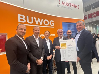 Die Übergabe des Zertifikates in München