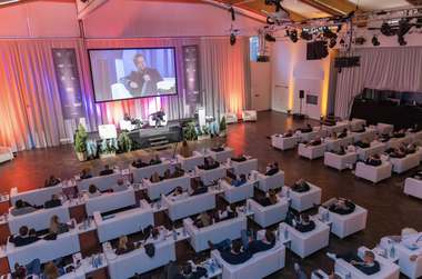 re.comm 26: The Age of Disruption – Der Ticketverkauf für den 14. Real Estate Leaders Summit ist eröffnet