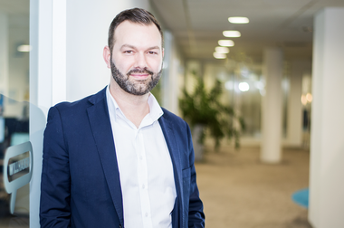 Steve Kovacic steigt zum Sales Director Immobilien bei willhaben auf
