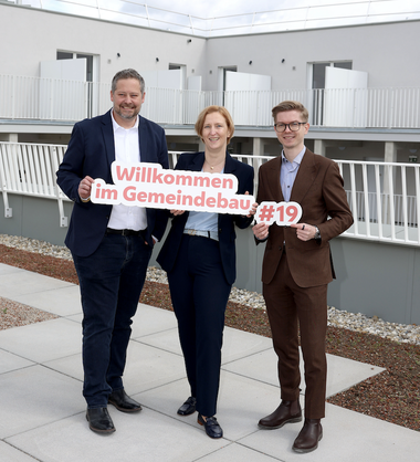 Philipp Wachter (Wiener Wohnen), Wohnbaustadträtin Hanel-Torsch, Thomas Schuster (Wiener Wohnen)