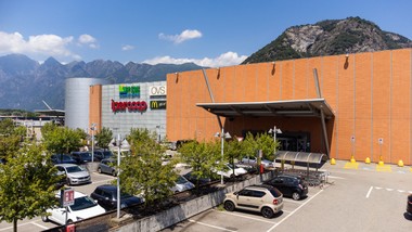 Supernova übernimmt zwei EKZs in Italien