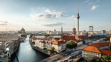 Flex-Office: 1000 Satellites in Berlin