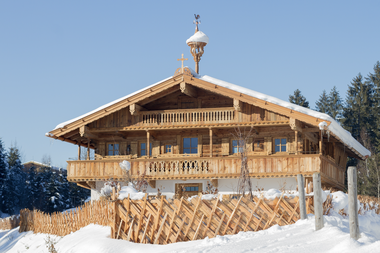 Aktueller Marktreport 2026: Sinkende Zinsen beleben die Nachfrage in Tirol und Zell am See