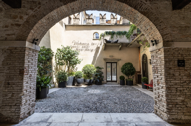 Meilenstein für den historischen Palazzo Forti in Verona: Mia Banca Immobiliare schließt Revitalisierung ab

