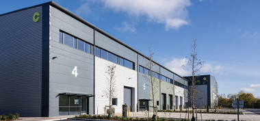 Dream übernimmt britischen Industrie-Entwickler Chancerygate