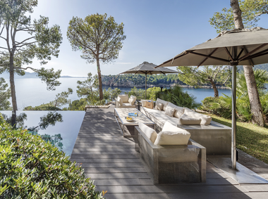 Exklusive Luxusvilla mit direktem Meerzugang in Formentor