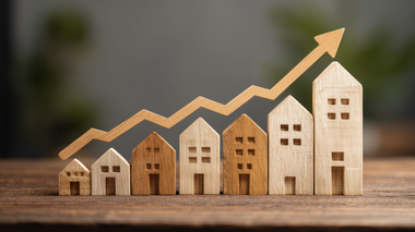 Analyse von eXp Germany: Höhere Immobilienpreise und Zinsen lassen die monatliche Finanzierungsrate für Wohnimmobilien um 16,5 % steigen.