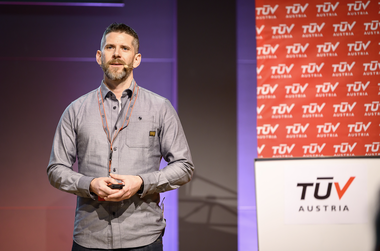 TÜV AUSTRIA Aufzugstechnik | Ing. Alexander Halwachs