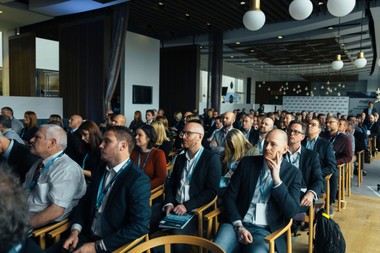 Der Kongress findet am 3. November 2026 im Festsaal H der Hochschule Campus Wien statt.