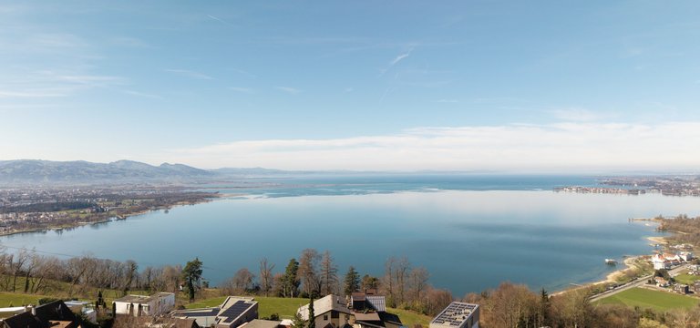 Der Bodensee besticht durch seine einzigartige Kombination aus Natur, höchster
Lebensqualität und internationalem Flair