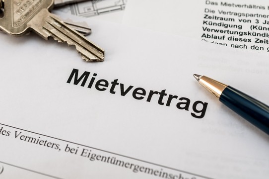 Die Regierung will die Mindestbefristung bei Mietverträgen verlängern.